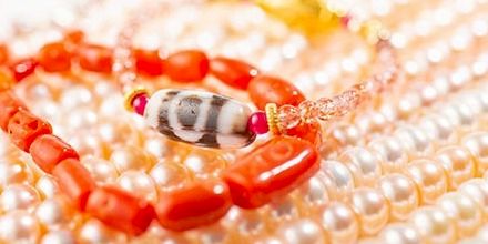 LA・JOLLA HALE | LINE Official Account