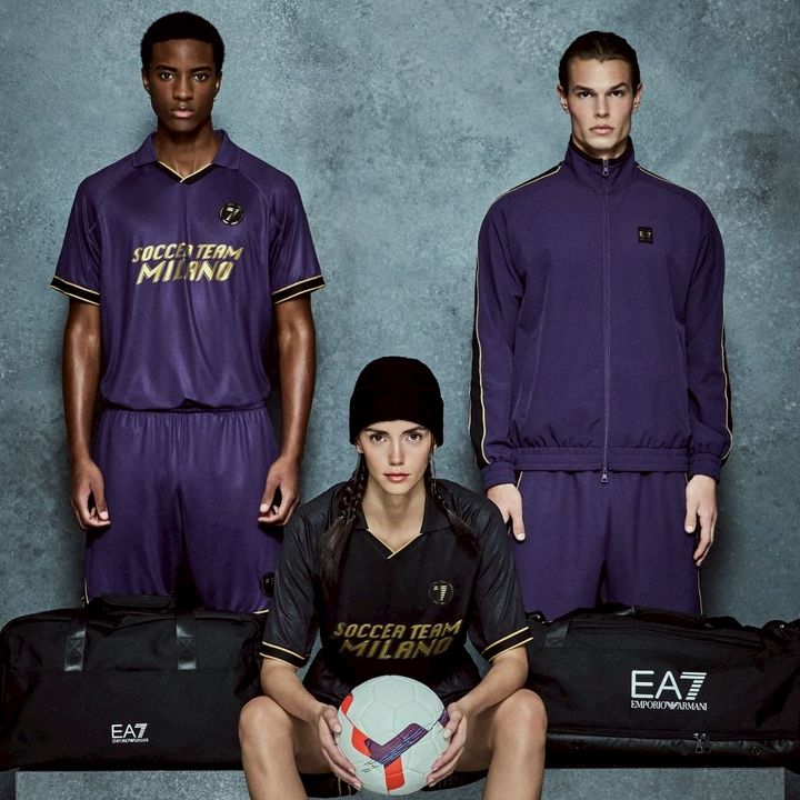 エンポリオ アルマーニ | アルマーニ | LINE Official Account