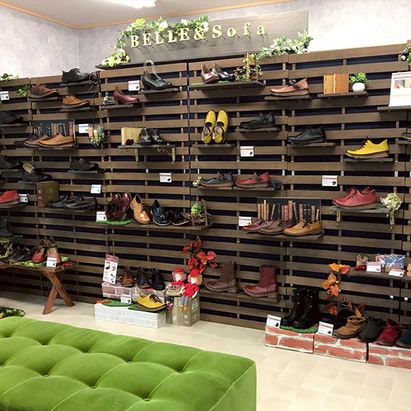 Belle&Sofaやさしい靴工房 京都市役所前店 | 人気のサボ🐿️ 甲