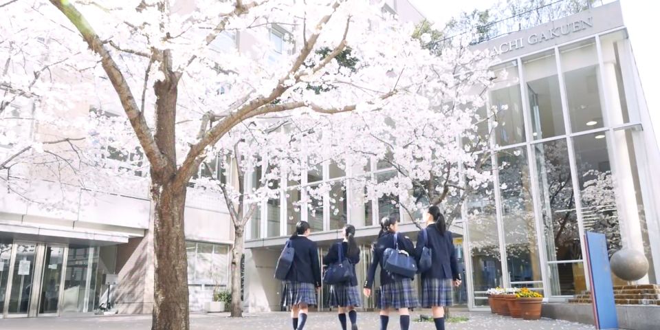 麹町学園女子中学校高等学校 | LINE Official Account