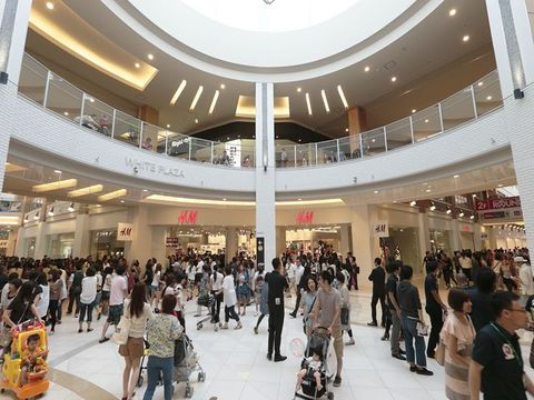 もれらぎふ BARNS soho street モレラ岐阜店 - 本巣市見延/靴店 | Yahoo!マップ