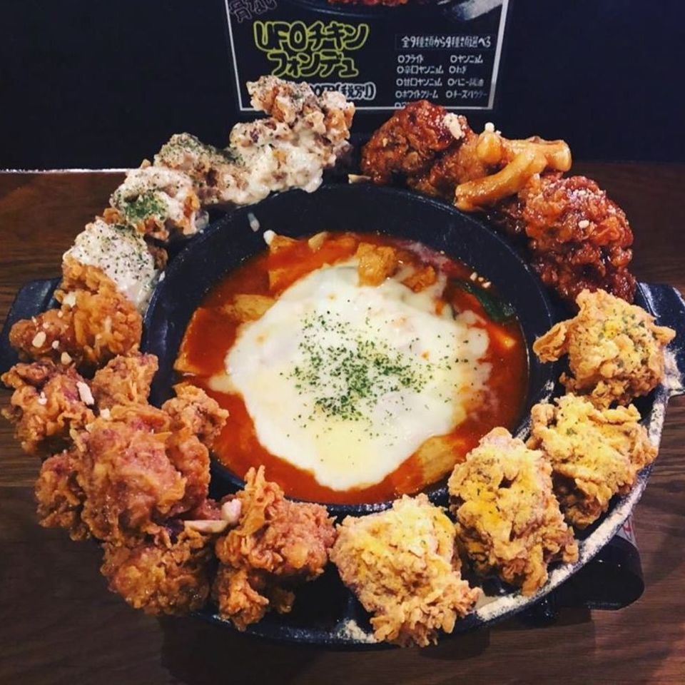 大人気！UFOチキン×チーズトッポギ | 韓国居酒屋 ぶりや チカチキン