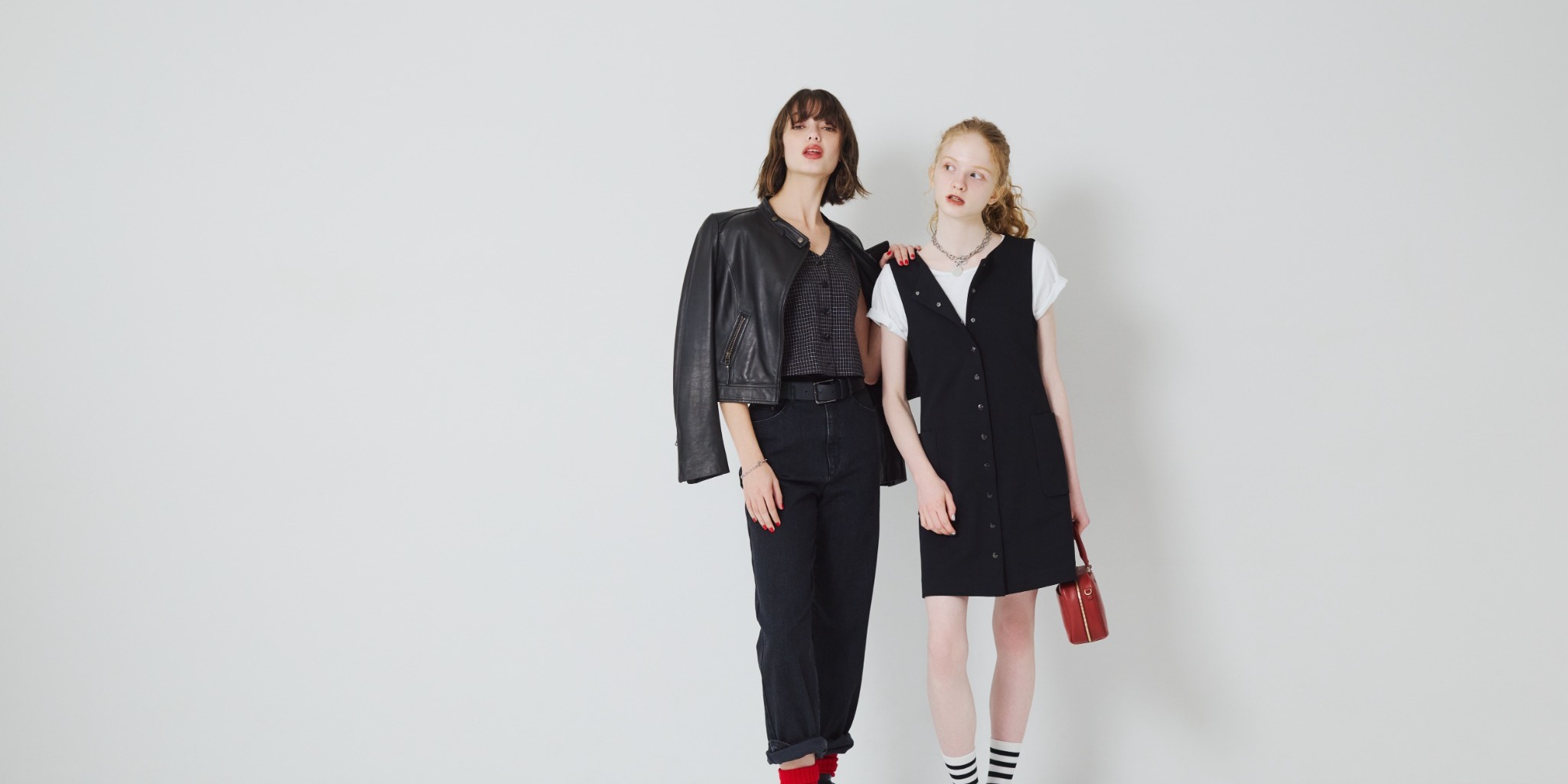 To b. by agnès b. | LINE Official Account