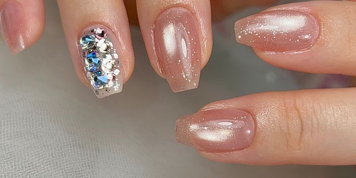 une nail | LINE Official Account