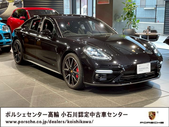 Mixed media feed | ポルシェセンター小石川 | LINE Official