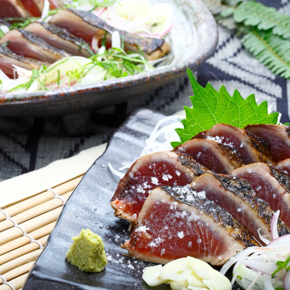 柳刃 焼きカツオ 鰹箱 王座 鰹節 削り器 木製 日本製 かつ箱 かつお節削り 01003 小柳