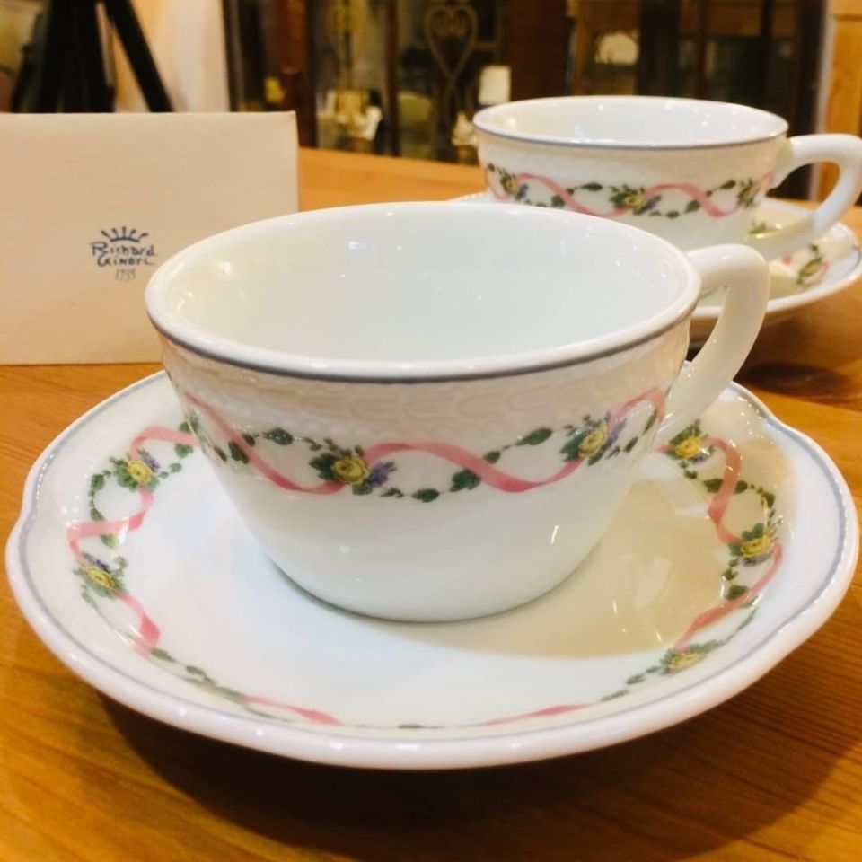 Richard Ginori - まるみか様：リチャードジノリ　ティーカップ＆ソーサー 2種5客 まるみか様：リチャードジノリ ティーカップ＆ソーサー 2種5客