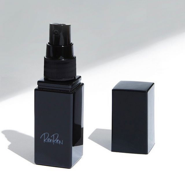 Mixed media feed | RenReN（幹細胞培養液配合美容製品） | LINE