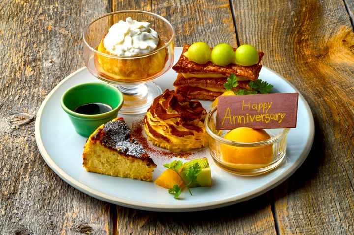 80、プーさんアニバーサリープレート ディズニープーさんの80thアニバーサリープレート&スプーン - メルカリ