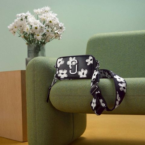 MARC JACOBS | LINE Official Account